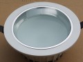 求購(gòu)LED梳型散熱器天花燈外殼、壓鑄筒燈外殼