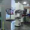 供應落地式油壓機，C型油壓機，弓型油壓機