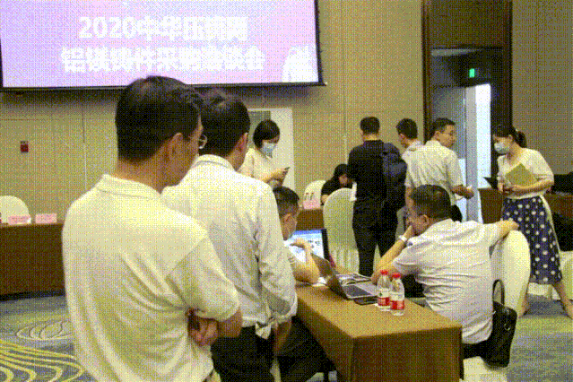 廣東鴻特攜蓄電池前后側(cè)板結(jié)構(gòu)件及NDE電機外殼壓鑄件亮相采購會！